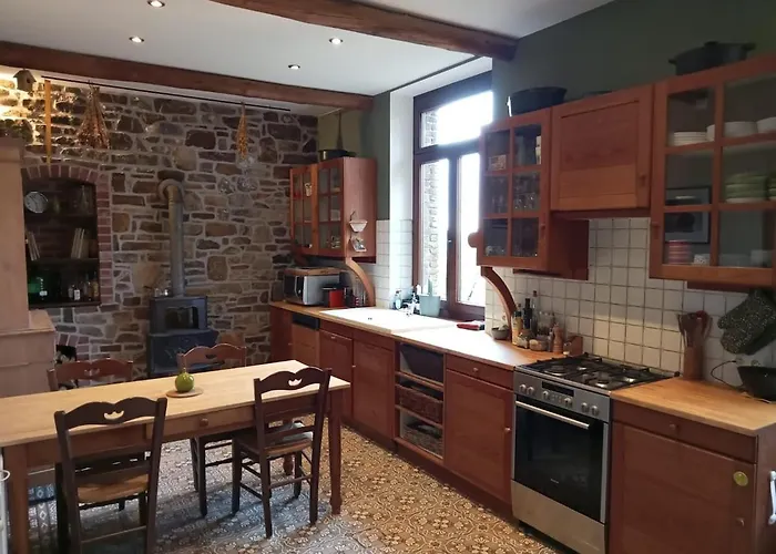 Propriété à La Campagne Hébergement de vacances Riezes